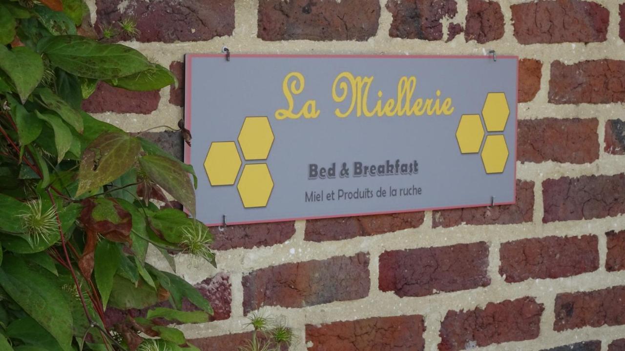 Gasthaus La Miellerie Huppaye Exterior foto